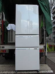 三菱冷蔵庫　MR-CX33CL-Wを神戸で販売しています　商品画像